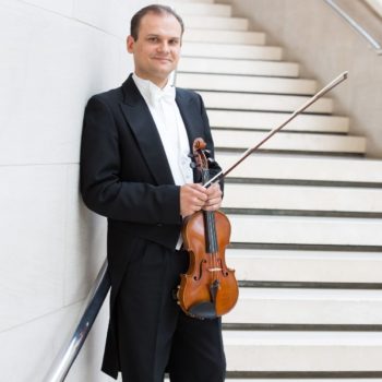 Aleksandr Snytkin, violín I y violín II, sinfonía de Dallas.