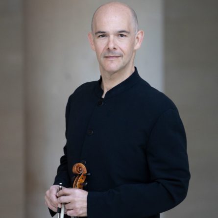 Alexander Kerr, director de ceremonias, Violin, Michael L. Rosenberg, presidente de la Sinfónica de Dallas.