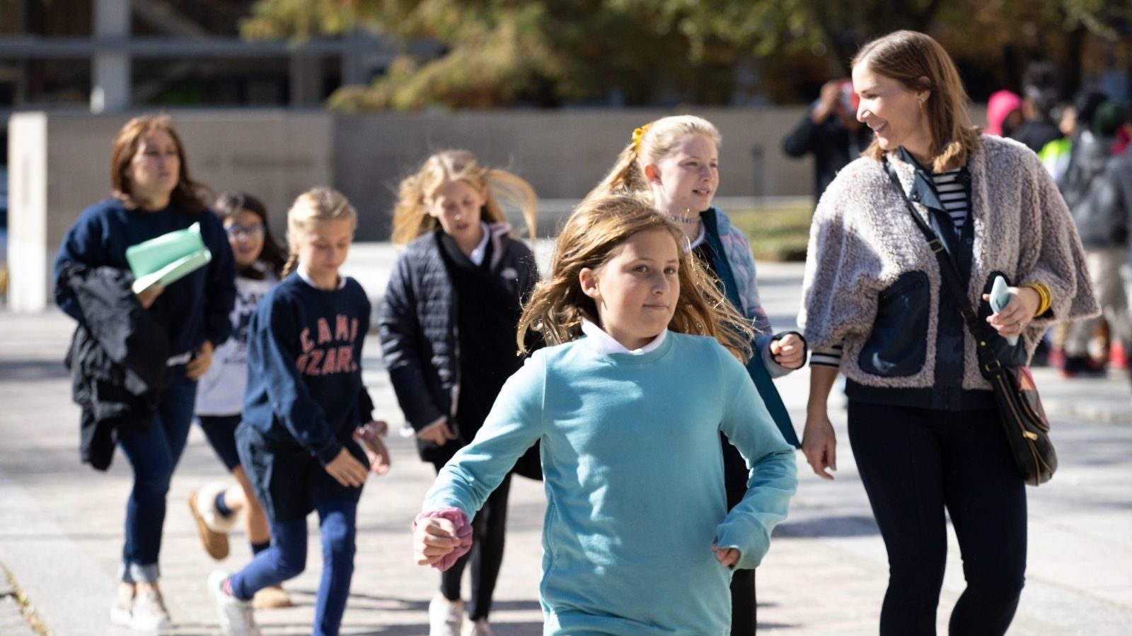 Kids running into the Meyerson Symphony Center
