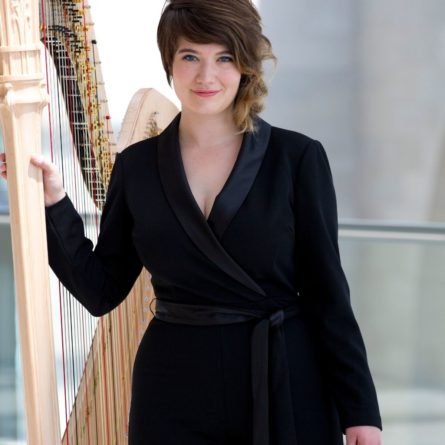 Emily Levin, directora de arpa, Elsa von Seggern, presidenta de la Sinfonía de Dallas.