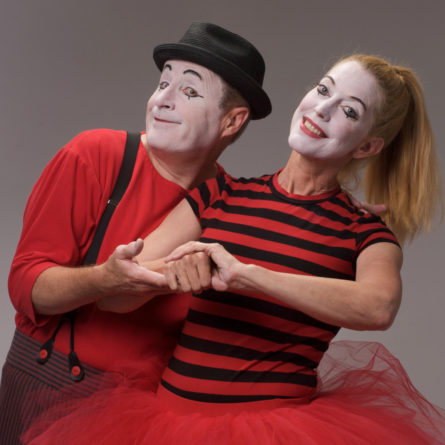 Magic Circle Mime Co.: The Mozart Experience